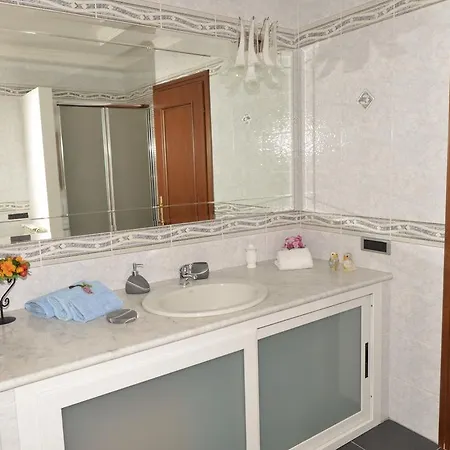 Il Poggio Bed & Breakfast *
